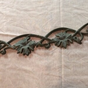 Vintage Cast Iron Door Window Topper Architectural Salvage Wall Decor Leaves Grapes Indoor Outdoor Cottage Garden image 1