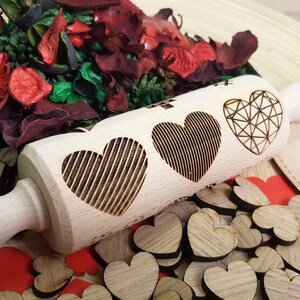 Heart Embossed Rolling Pin: Valentine&#39;s Day Beechwood Cookie Roller