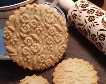 Engraved Rolling Pin Wedding DAISY regular ornament Rolling pin Wooden Rolling Pin Decorative Roller for Cookies Birthday Baptism