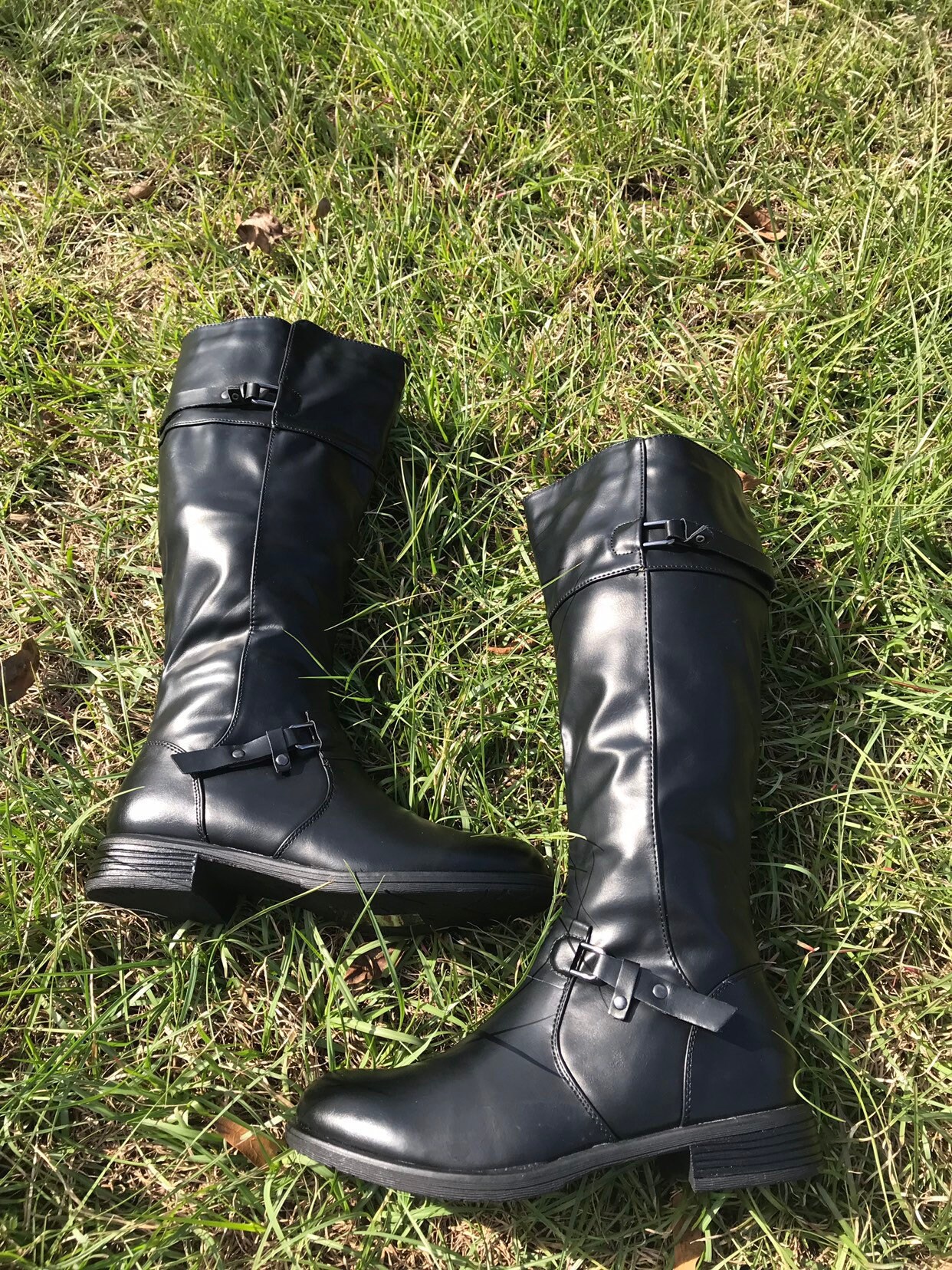 Black Boots Stay Stylish And Comfortable In Those Women S Boots
