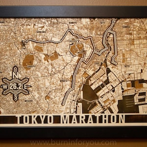 Carte gravée au laser du marathon de Tokyo
