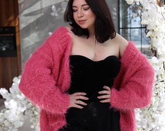 Hand-Knitted Merino Wool Alpaca Cardigan: Elegant Candy Pink Outerwear (L-XL)