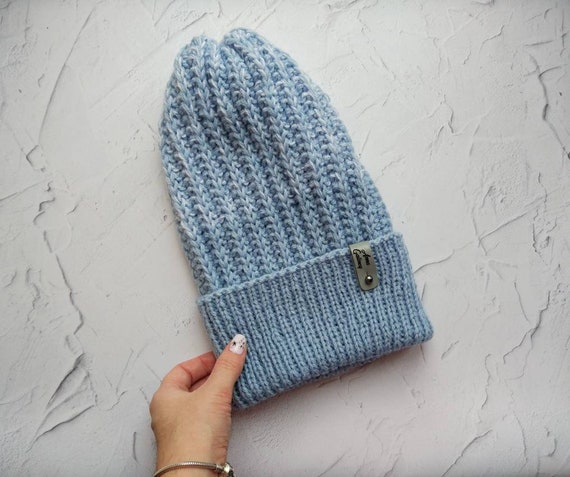 light blue knit hat