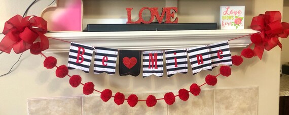 BE MINE embroidered fabric banner, Valentines decor, Valentines wall banner, Valentines fireplace mantle sign, valentine garland