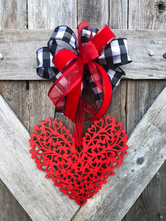 Custom Buffalo plaid WOODEN HEART Door sign, Valentine’s heart sign