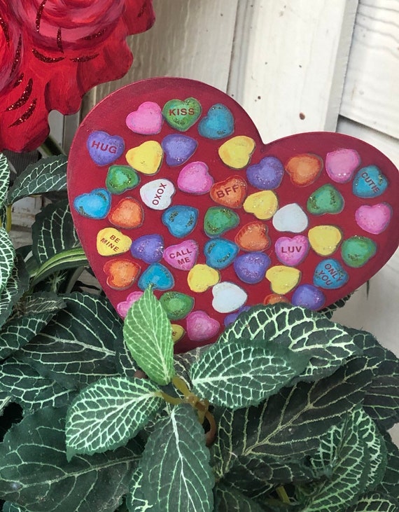 Small conversation HEART metal VALENTINES SIGN, yard or potted plant Sign, valentine yard sign, heart sign, candy heart sign