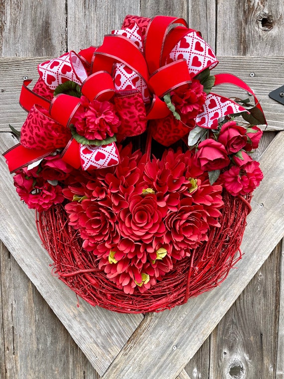VALENTINES HEART WREATH, wooden heart grapevine valentines wreath, heat and rose wreath
