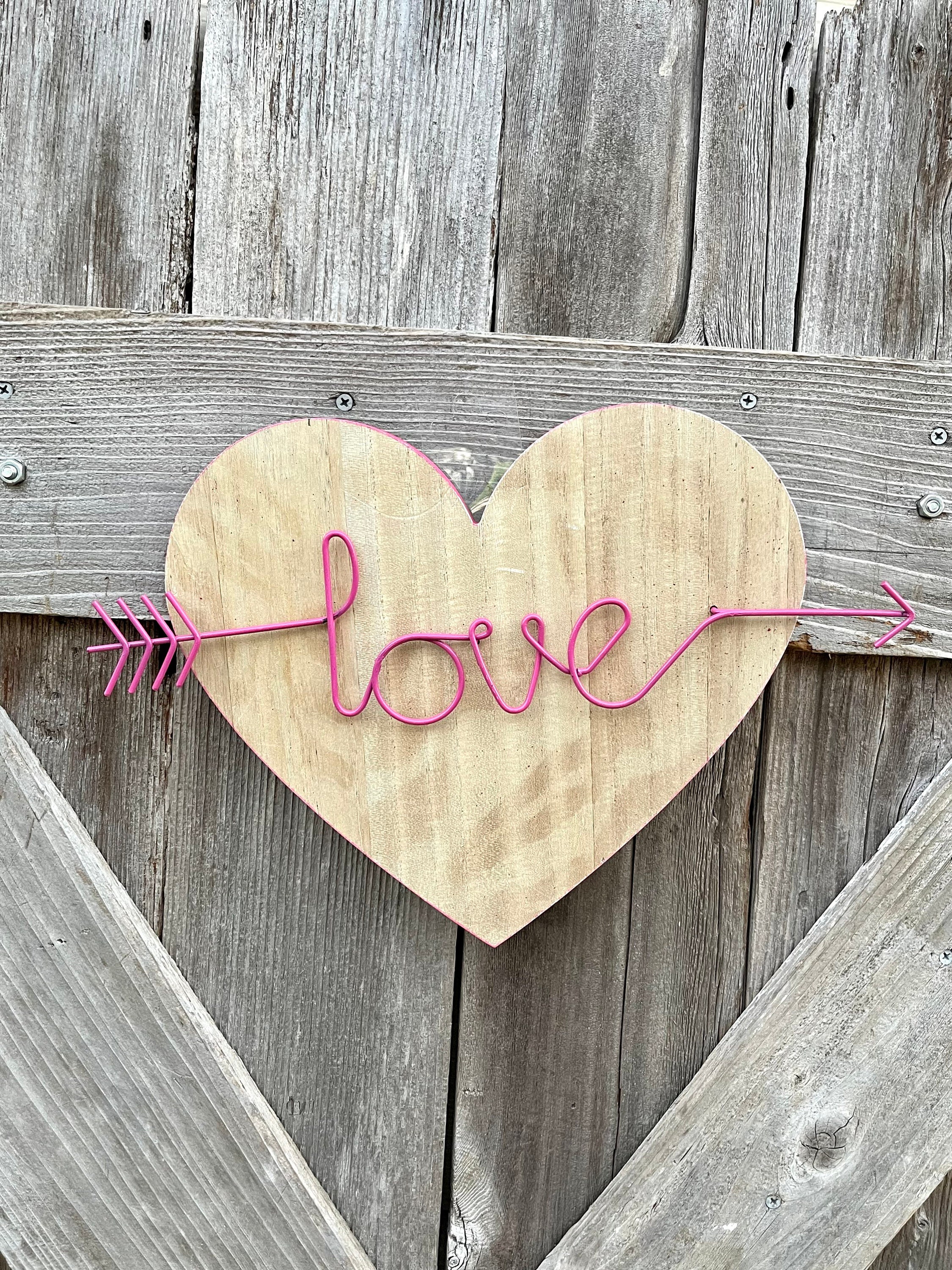 Rustic WOOD and METAL Pink HEART Sign, valentine wall sign, heart sign,  valentine heart decor, rustic heart sign