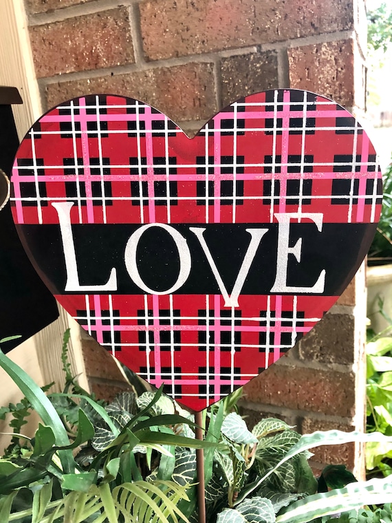 HEART LOVE metal VALENTINES Sign, Valentines vase or potted plant Sign, valentine metal yard sign