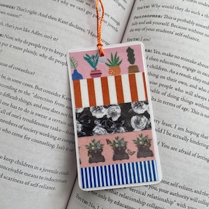 Marcadores de livros e borboletas com fita washi tape feitos à mão