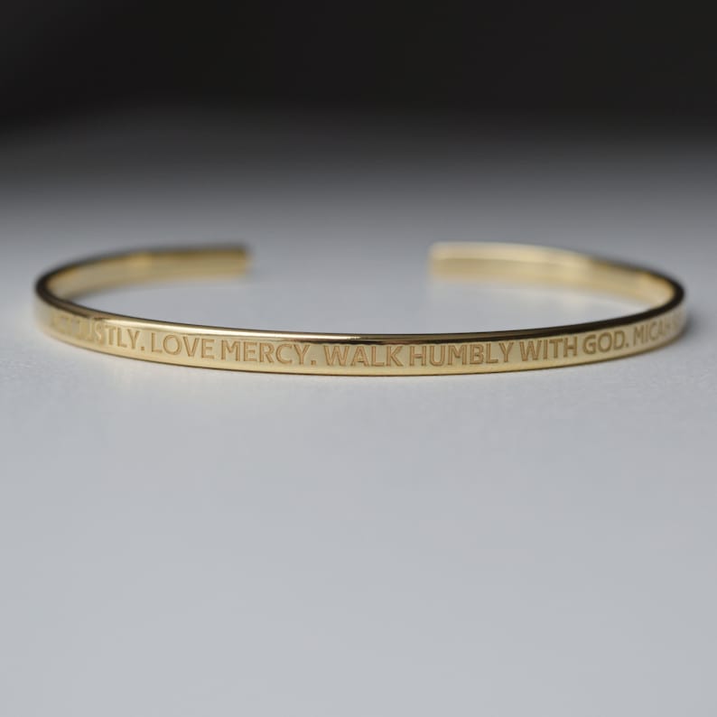 22K Gold Plated Engraved Bracelet, Personalized Bracelet Men, Women, Skinny, Narrow 3mm Engraved Bracelets, Gold Cuff, Customizable Gift zdjęcie 3