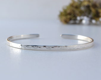 Bracelet en argent sterling, message personnalisé, bracelet étroit gravé, bracelet personnalisé, bracelet manchette 925, bracelets gravés, délicat 3 mm