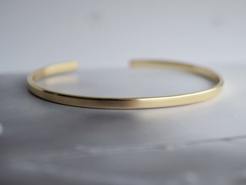 22K Gold Plated Engraved Bracelet, Personalized Bracelet Men, Women, Skinny, Narrow 3mm Engraved Bracelets, Gold Cuff, Customizable Gift zdjęcie 6