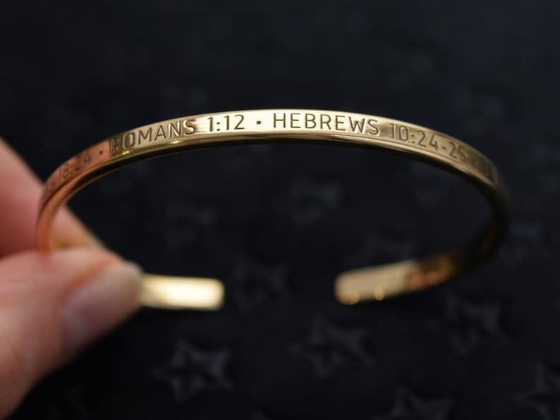 22K Gold Plated Engraved Bracelet, Personalized Bracelet Men, Women, Skinny, Narrow 3mm Engraved Bracelets, Gold Cuff, Customizable Gift zdjęcie 4