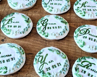 Botanical Wedding Favour Cookies, Personalised Wedding Biscuits -Vegan Available