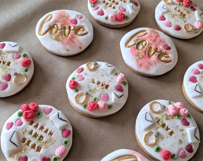Personalised Engagement Gift, Wedding Gift, AnniversaryGift,  Hand Iced Couple Gift, Postal Biscuit Gift Box  - Vegan Available