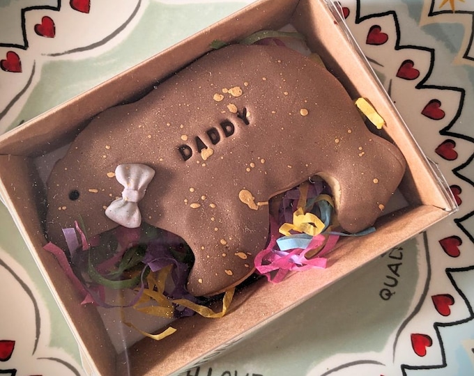 Personalised Brown Bear Hand Iced Biscuit, Postal Biscuit Gift, fathers day gift - Vegan Available