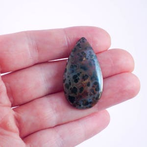 Red and Black Teardrop Polished Stone for Pendant, Woodward Ranch Plume Agate Designer Cabochon, Texas image 2