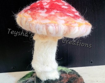 Wild Mushroom Fairy Garden Statue Art Miniature Nature Wool Needle Felted