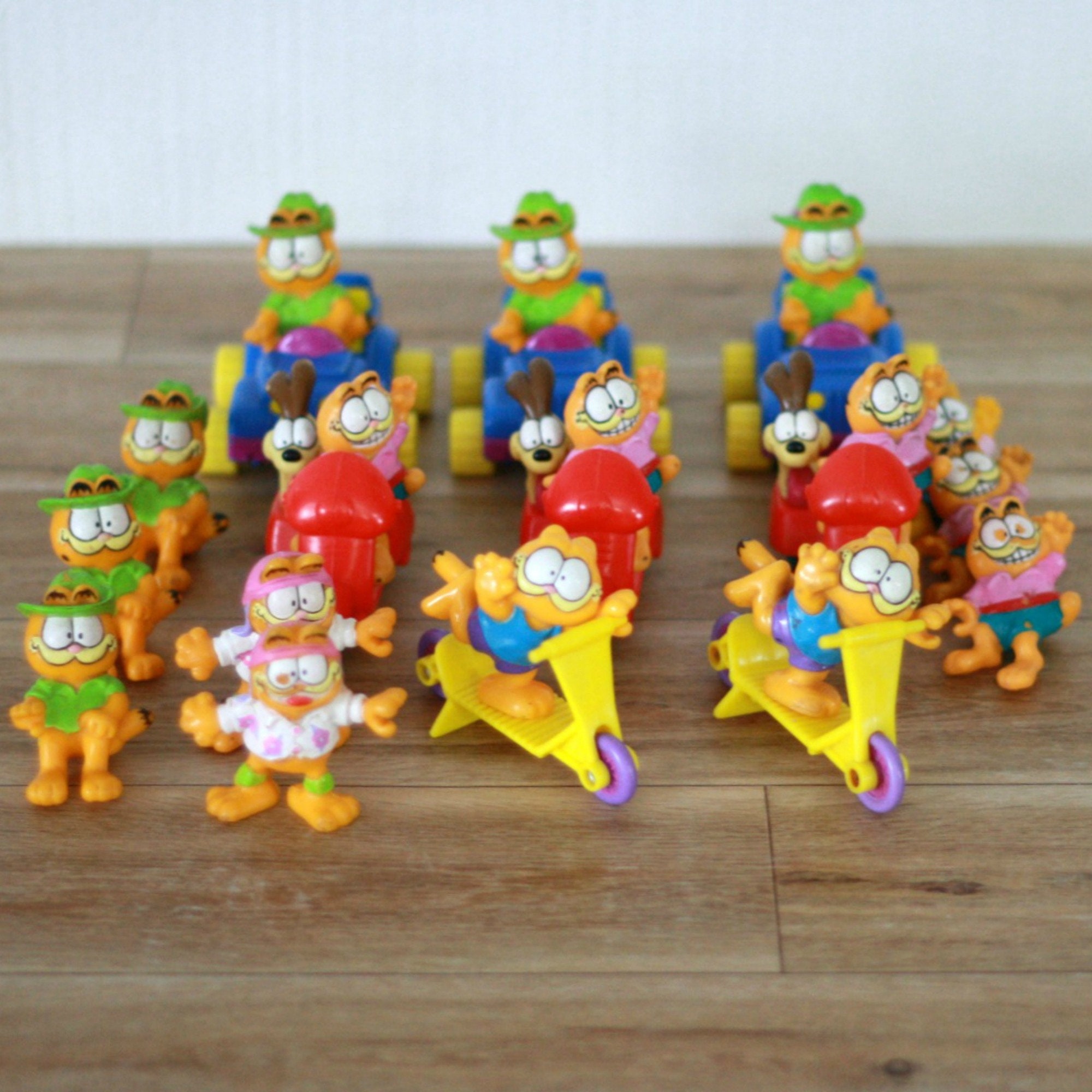 Garfield figurine set of 24 Garfield toys 1980 toys Odie Etsy