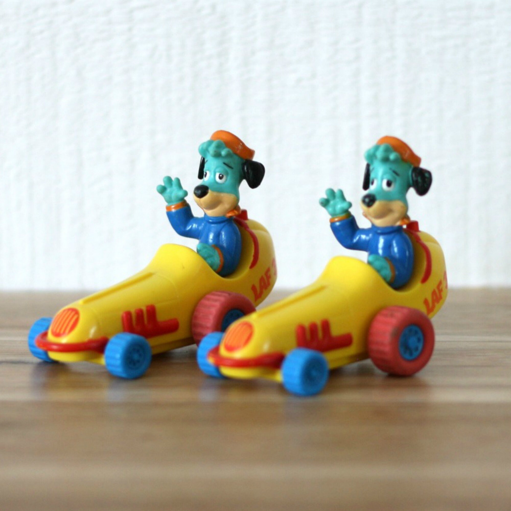 Roquet Belles Oreilles Voiture Ensemble De 2 Roquet Jouet Etsy Roquet Belles Oreilles Voiture Ensemble De 2 Roquet Jouet Etsy