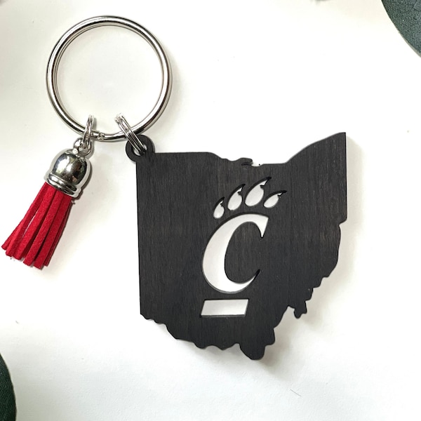 UC Bearcats keychain, Ohio University of Cincinnati Father’s Day gift, Ohio new home owner gift