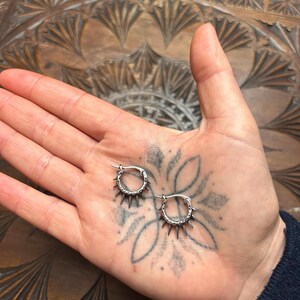 Silver-colored rivets hardtechno earrings creoles