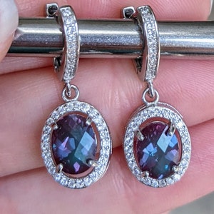 Real Color Changing Alexandrite Lever Back Earrings Russian Pulled True Color Change Alexandrite Oval Checkerboard Cut Earrings with halo zdjęcie 1