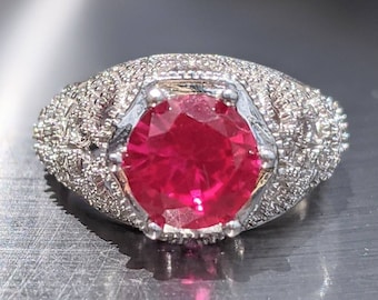 Anel de rubi com sangue de pombo real, estilo vintage, rubi vermelho brilhante, corte redondo 2ct, haste de cúpula de prata esterlina para mulheres, presente de aniversário, anel de rubi
