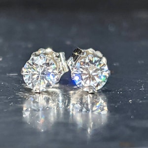 Mini Diamond Studs (.15ct) – DIAMONDS + SWEATSHIRTS