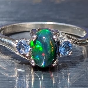 AAA Natural Ethiopian Green Fire Opal Ring Oval WIth Natural Blue Sapphire Accent Stones Three Stone Ring October Birthstone Genuine Opal