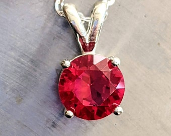 Colgante de rubí real 8 mm 2 ct sangre de paloma rojo rubí colgante collar plata o oro sólido corte brillante regalo de cumpleaños regalo de aniversario para ella