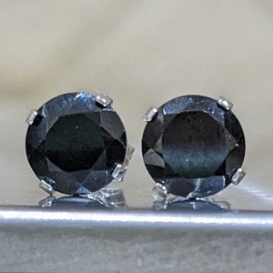 Natural Black Spinel Stud Earrings 6mm Round Cut Silver or Gold Genuine Black Spinel Studs For Him or Her Women&#39;s Birthday Gift