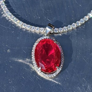 Colgante de rubí real Collar de rubí rojo de sangre de paloma grande con cadena de tenis Plata de ley u oro macizo 12x16 mm 9.30 ct Rubí de corte ovalado para ella imagen 1