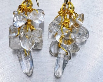 Natural Clear Quartz Chandelier Boucles d’oreilles Gemstone Flower Branch Boucles d’oreilles Quartz Cluster Boucles d’oreilles pour femmes Cadeau de fête des mères Bijoux de mariée