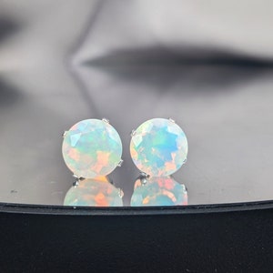 Natural Ethiopian White Fire Opal Stud Earrings 8mm Genuine Gemstone, Handcrafted Minimalist Jewelry Gift for Her Birthday, Christmas Gift 画像 7