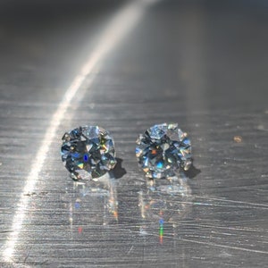 Zertifizierte Grau Real Moissanite Ohrringe VVSI Silber oder Gold Rundschnitt 6mm 2ct Ohrstecker Birthstone Ohrringe Mann oder Frau Diamant Ohrstecker Ohrringe Bild 2