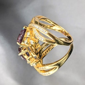 Russian Pulled Alexandrite Ring 14K Gold Statement Piece Teardrop Gem with Diamond Accents Luxurious Color-Changing Jewelry Her Christmas 画像 8