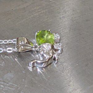 Ciondolo peridoto in argento sterling o oro massiccio con ciondolo elefante peridoto taglio ovale regalo di compleanno per donna regalo di Natale estratto naturalmente per lei immagine 5