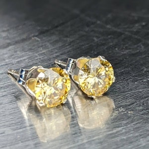 Certified light Yellow Real Moissanite Earrings Silver or Gold Round Cut 6mm 2ct Stud Earrings Birthday Gift Man or Women Diamond Earrings image 4