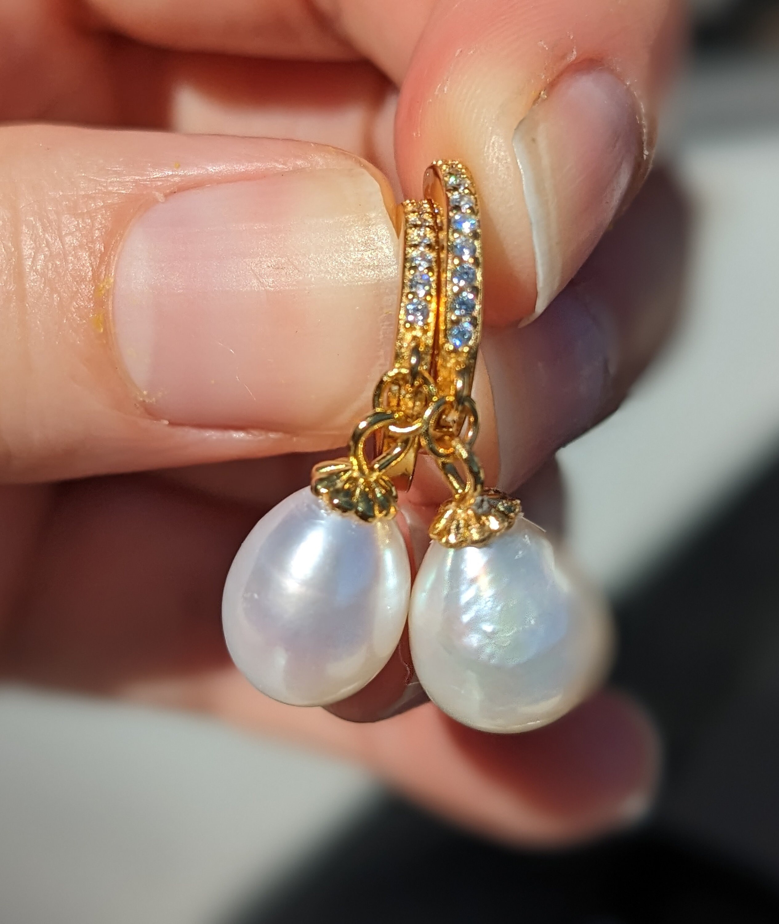●JUDY AND PAUL● Diana Lovely Ribbon Pearl Drop piercing High Quality Royalty Replica Princess Diana Celebrity