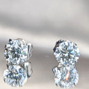 4mm 8mm Genuine Diamond Stud Earrings VSI Clarity, D Color, Classic Solitaire, Brilliant Cut Elegant Christmas Gift IGI certified zdjęcie 3