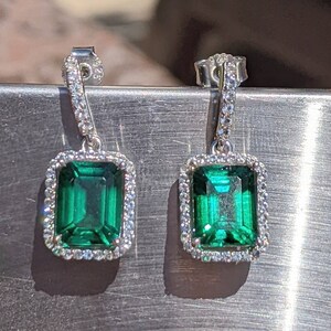 Real Emerald Earrings With Halo For Womens Birthday Gift 9x7mm 2.60ct Emerald Cut hydrothermal Emerald Drop Earrings Sterling Bridal Gift zdjęcie 3