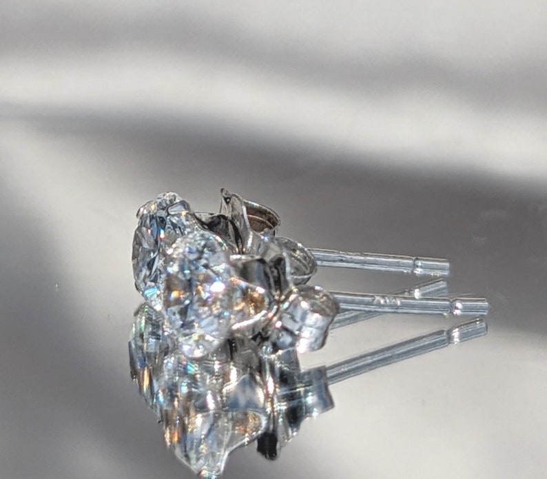 4 mm 8 mm echte diamanten oorknopjes VSI Clarity, D Color, Classic Solitaire, Brilliant Cut Elegant kerstcadeau IGI gecertificeerd afbeelding 7
