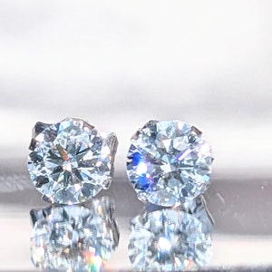 4mm 8mm Genuine Diamond Stud Earrings VSI Clarity, D Color, Classic Solitaire, Brilliant Cut Elegant Christmas Gift IGI certified zdjęcie 4