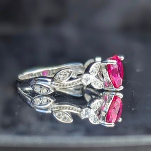 Heart Beat Ruby Ring Bermuda Ruby Statement Ring Pigeon Blood Ruby Heartache Healing Jewelry Self Love Promise Ring zdjęcie 4