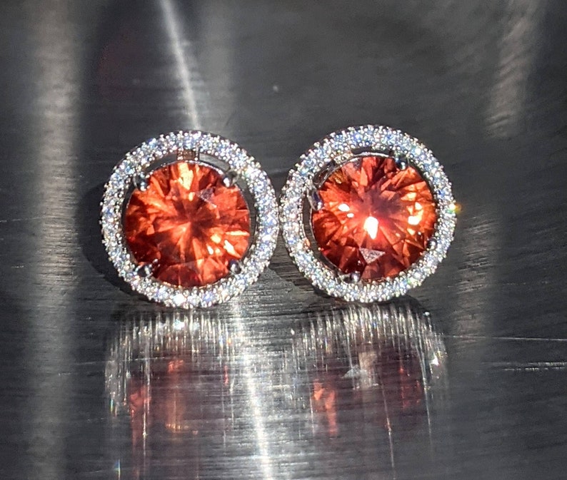 Echte Padparadscha saffier Stud Oorbellen 8mm ronde geslepen sterling zilver oranje saffier hengsten met Halo voor Womens verjaardag kerstcadeau afbeelding 1