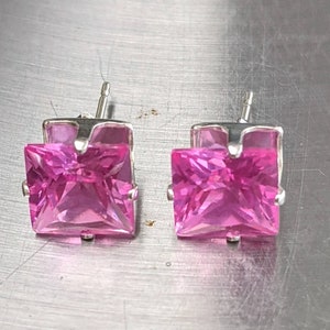 Pendientes de zafiro rosa real. Pendientes de zafiro rosa de 8 mm de plata u oro macizo Regalo de cumpleaños para mujer Joyería de piedras preciosas genuinas de 6 ct imagen 4