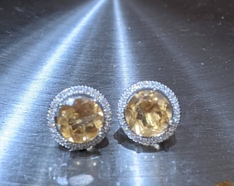 Puces d'oreilles en citrine naturelle, avec halo 8 mm en argent massif 925, puces d'oreilles en citrine, boucles d'oreilles avec pierre de naissance, bijoux minimalistes, cadeau d'anniversaire