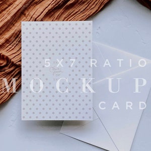 Maquete de convite de casamento, download digital, maquete de Rust Boho, maquete de forro de envelope, flatlay, papelaria, cartão de felicitações, objeto inteligente 005